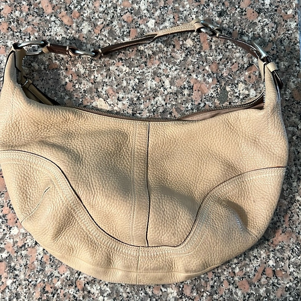 Coach Beige Leather Shoulder Bag